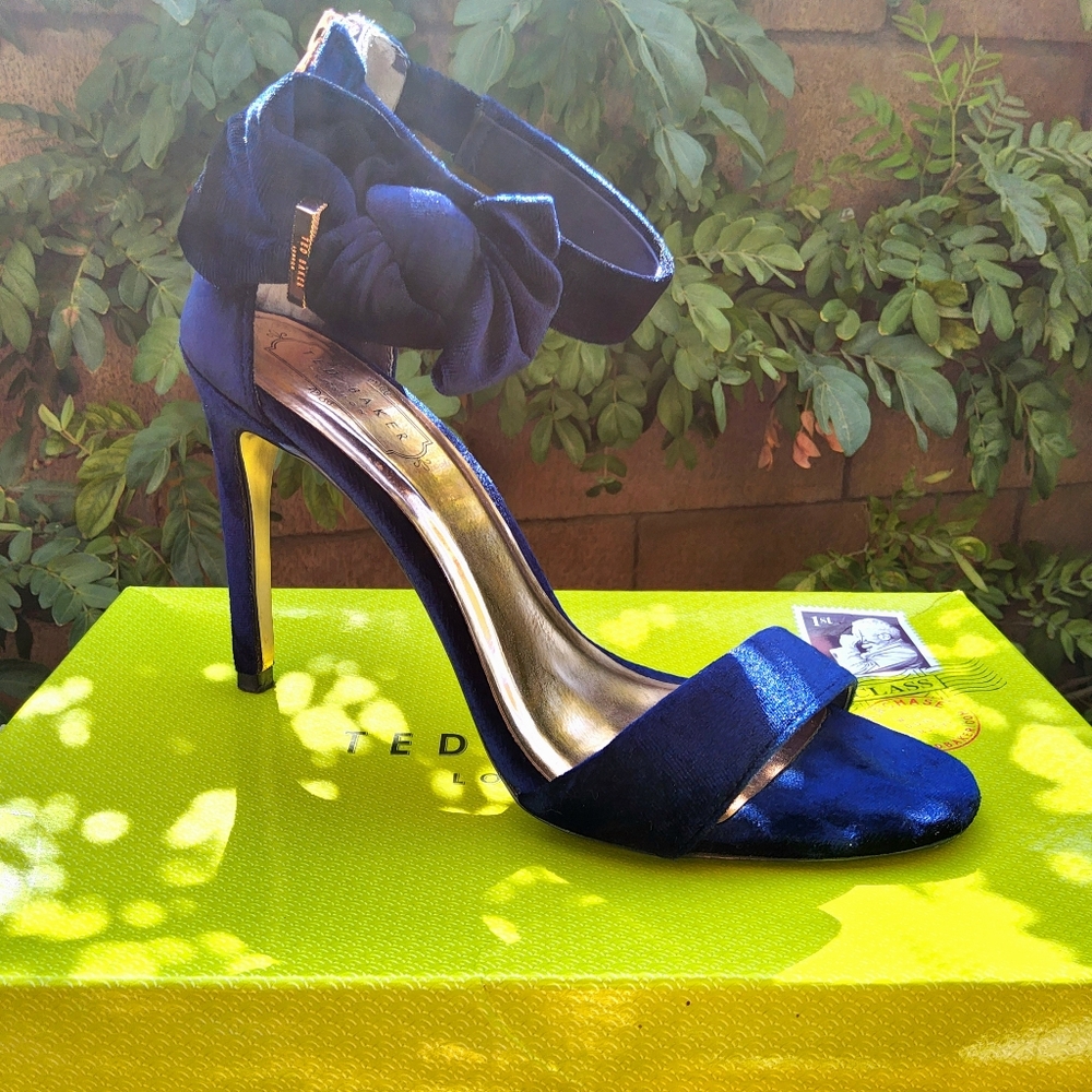 Ted Baker "Torabel" Dark Blue Velvet Heeled Sandals - Stunning!